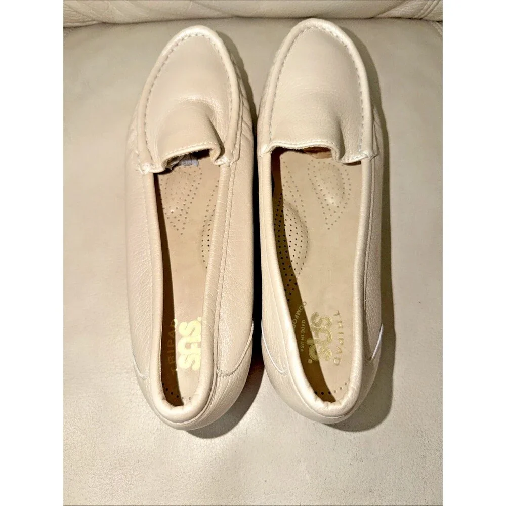 SAS Womens Leather Loafers 8N Tripad Comfort Foot Bed Flat Ivory